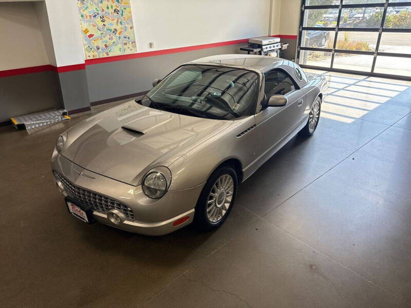 2004 Ford Thunderbird Deluxe
