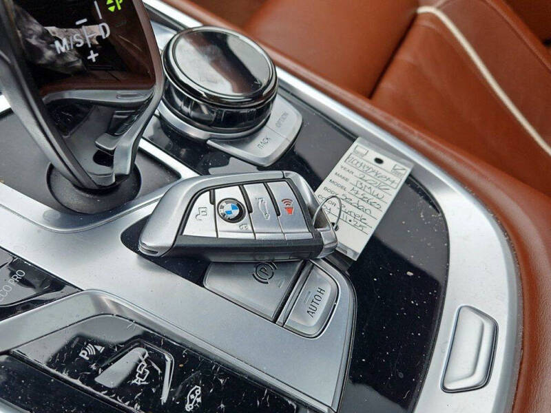 2016 BMW 7 Series 750i xDrive
