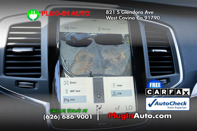 2016 Volvo XC90 T6 Momentum