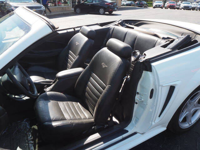 2000 Ford Mustang GT