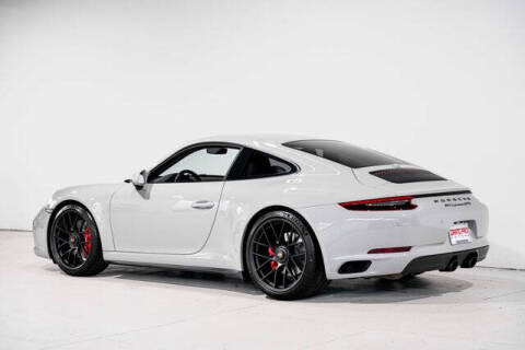 2018 Porsche 911 Carrera GTS