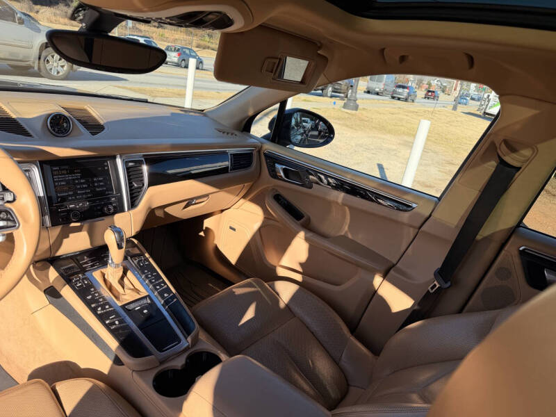 2016 Porsche Macan S