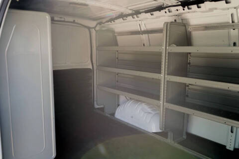 2021 Chevrolet Express 2500