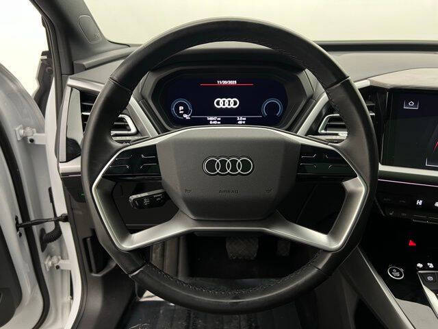 2023 Audi Q4 e-tron quattro Premium Plus 50