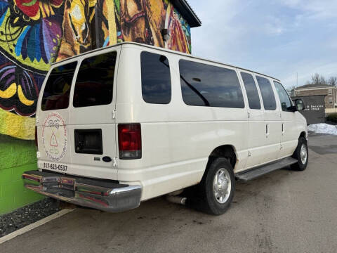 2010 Ford E-Series E-350 SD XLT