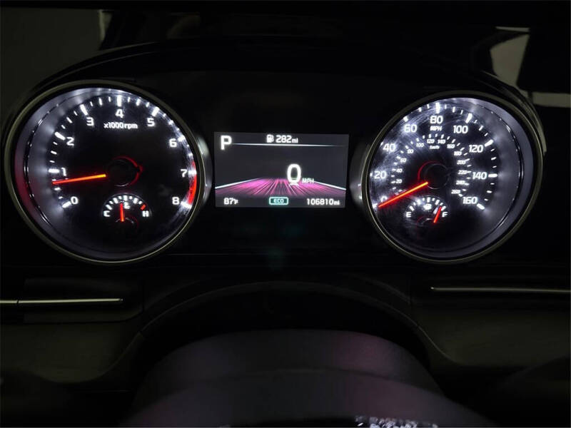 2022 Kia Carnival EX