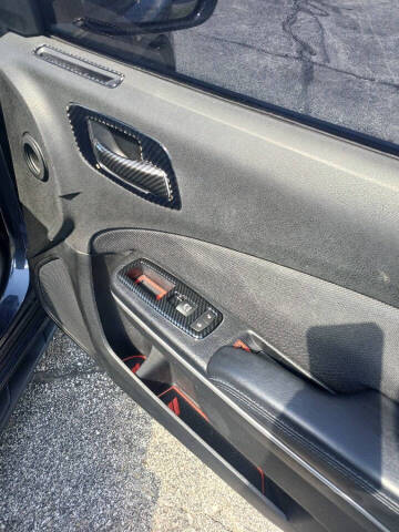 2017 Dodge Charger SE