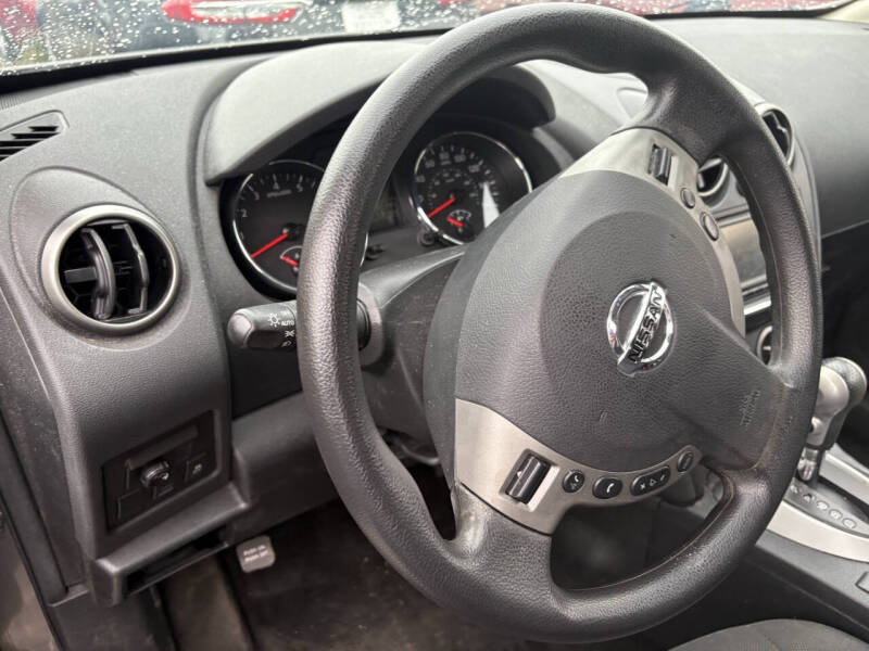 2013 Nissan Rogue SV