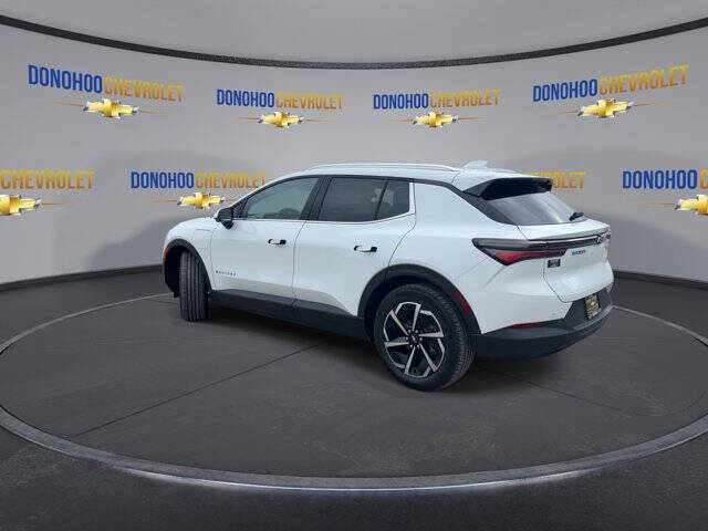 2026 Chevrolet Equinox EV LT 2