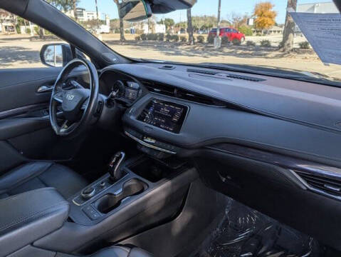 2023 Cadillac XT4 Luxury