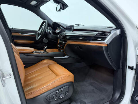 2016 BMW X6 M