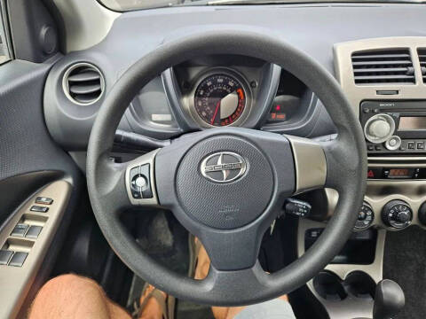 2011 Scion xD
