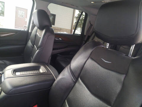 2019 Cadillac Escalade Luxury