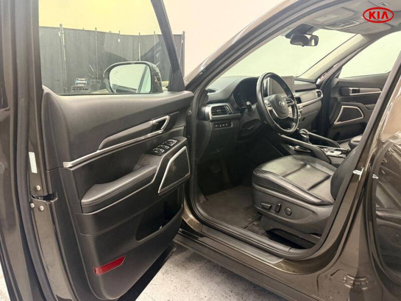 2022 Kia Telluride S