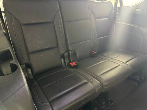 2024 Chevrolet Suburban Premier