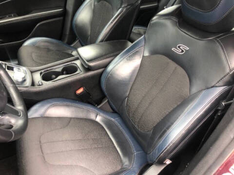 2016 Chrysler 200 S