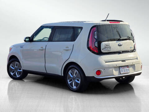 2017 Kia Soul EV +