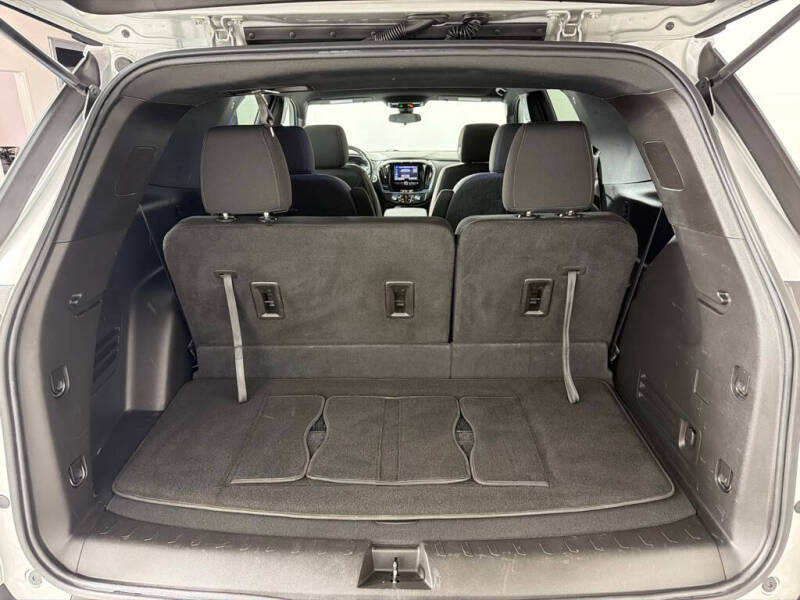 2022 Chevrolet Traverse LT