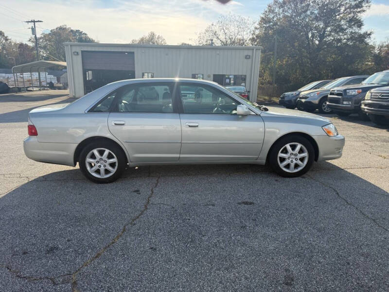 2003 Toyota Avalon XL