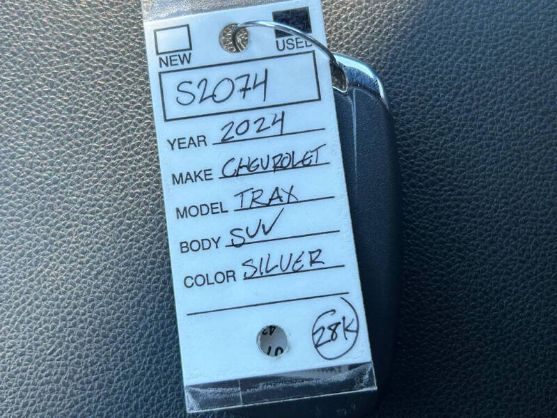 2024 Chevrolet Trax RS