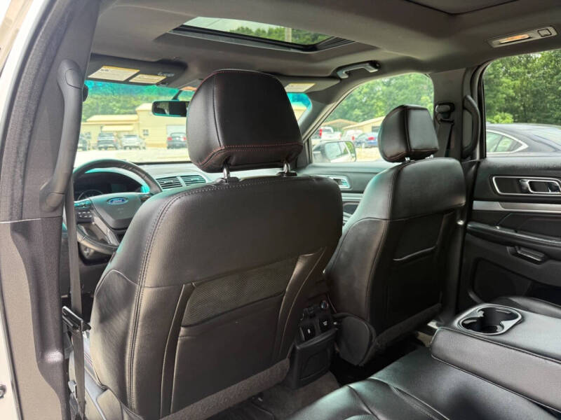 2017 Ford Explorer Sport