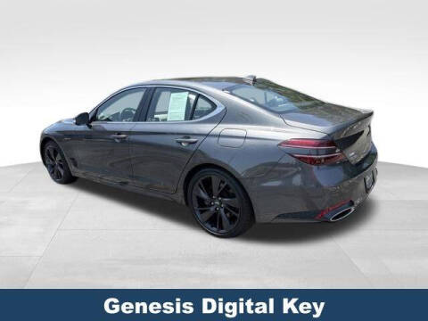 2022 Genesis G70