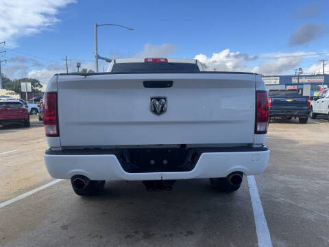 2017 RAM 1500 Express