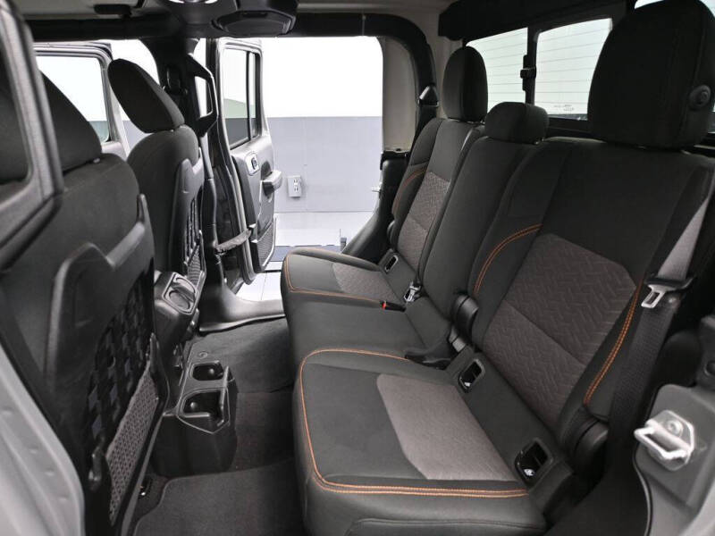 2022 Jeep Gladiator Mojave