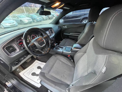 2018 Dodge Charger SXT