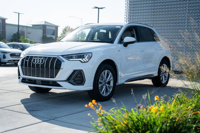 2025 Audi Q3 quattro S line Premium 45 TFSI