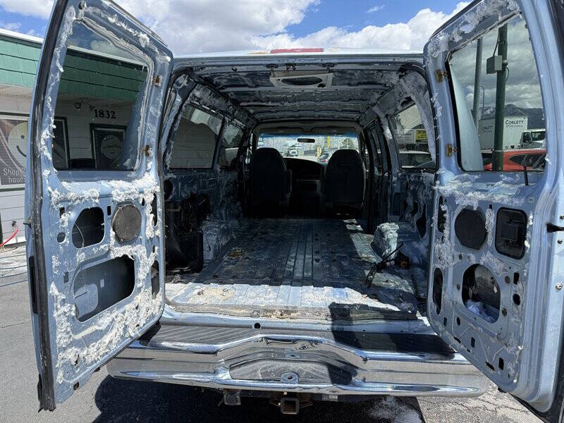 2000 Ford E-350 XLT SD