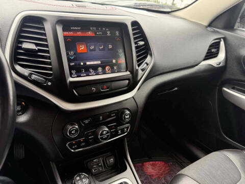 2018 Jeep Cherokee Trailhawk