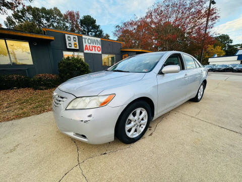 2007 Toyota Camry for sale at Town Auto in Chesapeake VA