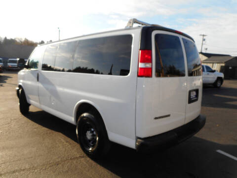 2017 Chevrolet Express LS 2500