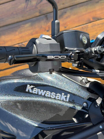2025 Kawasaki Z900 ABS