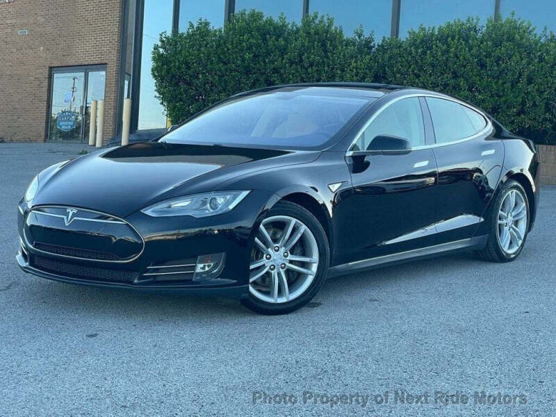 2013 Tesla Model S Performance