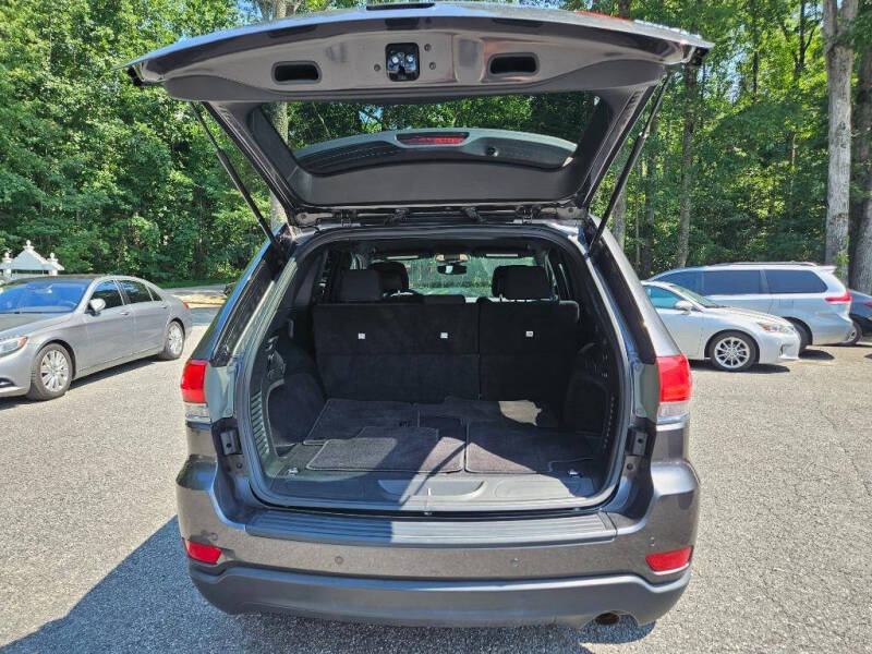 2017 Jeep Grand Cherokee Laredo