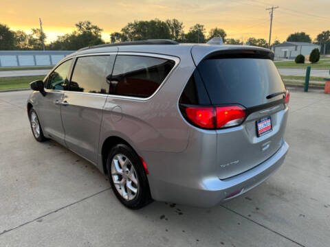 2018 Chrysler Pacifica Touring