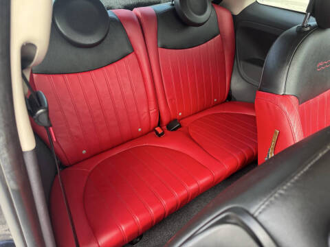 2012 FIAT 500 Lounge