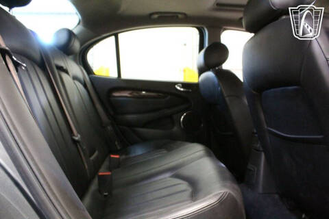 2002 Jaguar X-Type 2.5