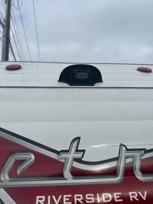 2025 Riverside RV Retro 185RK
