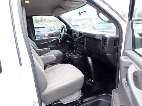 2015 GMC Savana 2500