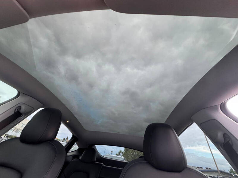 2021 Tesla Model Y Standard Range