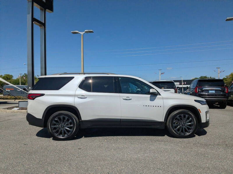 2023 Chevrolet Traverse RS