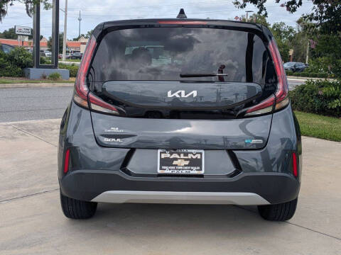 2023 Kia Soul EX