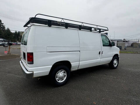 2006 Ford E-Series E-250