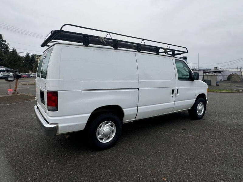 2006 Ford E-Series E-250