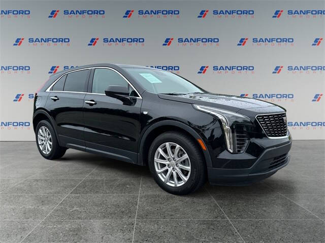 2022 Cadillac XT4 Luxury