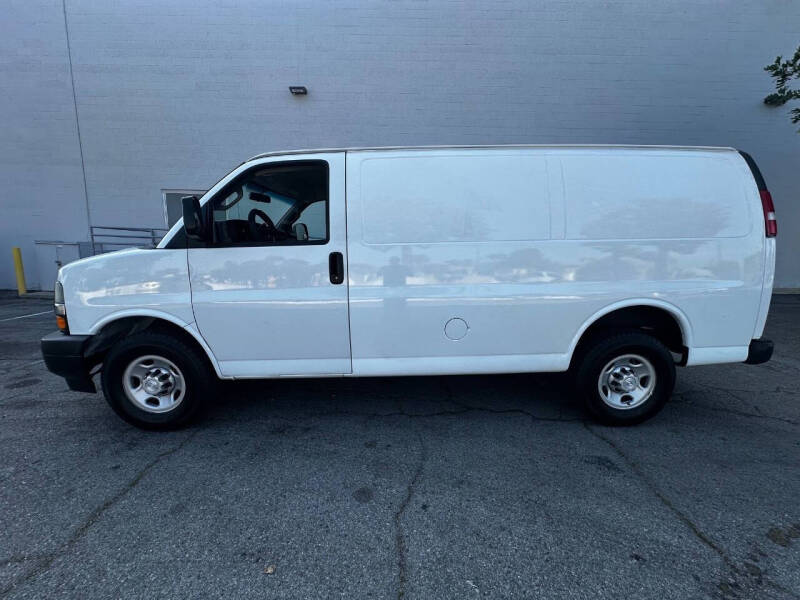 2019 Chevrolet Express 2500