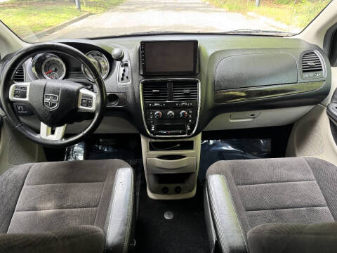 2013 Dodge Grand Caravan SE
